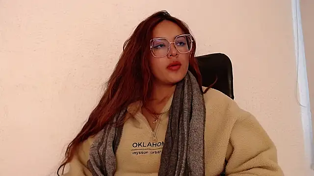 Snapshot of Mileth_lee chatting on February 25, 2026, 12:15 pm Mileth lee online show from February 25, 2026, 12:15 pm