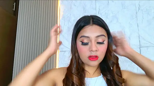 Snapshot of DulceQueen1 chatting on February 27, 2026, 12:38 pm DulceQueen1 online show from February 27, 2026, 12:38 pm