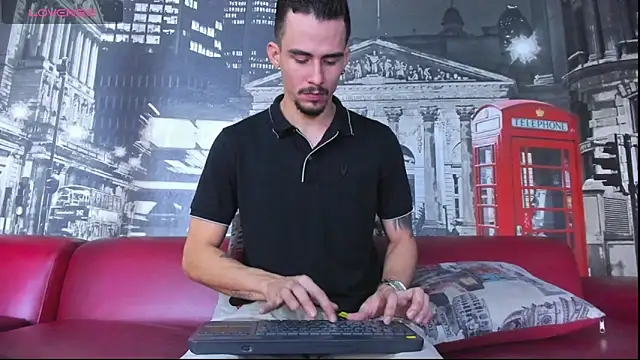 SharonTygaX online show from April 16, 2026, 10:34 pm