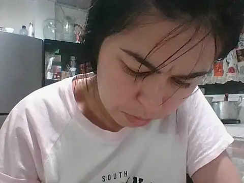 Snapshot of CandyyLove69 chatting on February 21, 2026, 3:51 am CandyyLove69 online show from February 21, 2026, 3:51 am