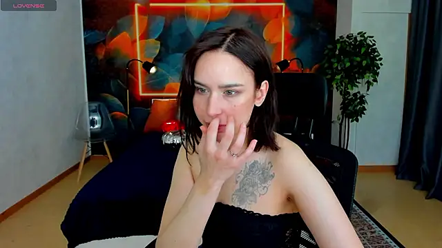 tina xx tina online show from March 6, 2026, 1:46 am