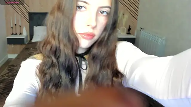 Snapshot of elise_robbie chatting on March 2, 2026, 1:08 am elise robbie online show from March 2, 2026, 1:08 am