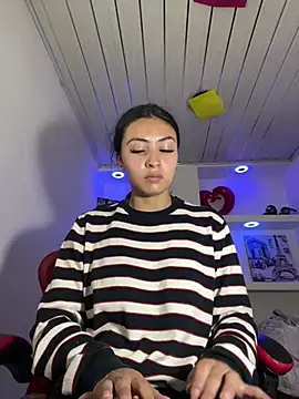 angell cooper8 online show from April 17, 2026, 12:19 pm