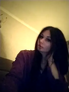 evavibe  online show from March 13, 2026, 7:42 pm