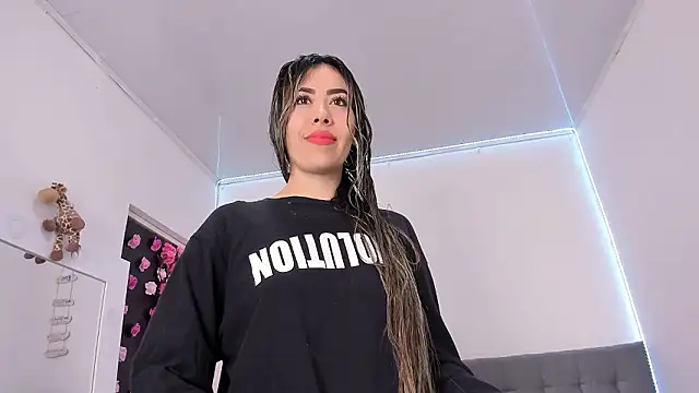 Snapshot of Ariana-Cobos chatting on March 3, 2026, 2:56 pm Ariana-Cobos online show from March 3, 2026, 2:56 pm