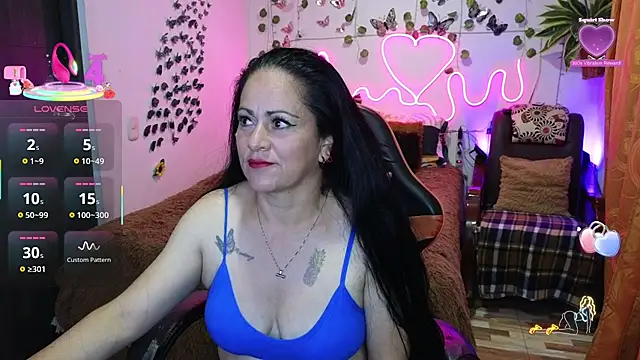 Kekacam online show from April 16, 2026, 3:29 am