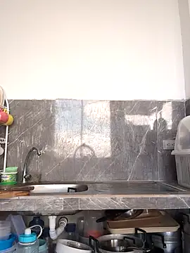 DulceCaroX online show from March 25, 2026, 4:02 pm