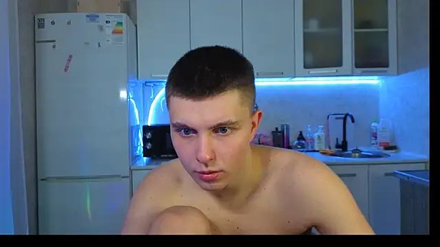 Snapshot of Keviin777 chatting on February 25, 2026, 9:02 pm Keviin777 online show from February 25, 2026, 9:02 pm