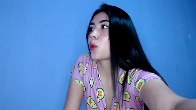 pau sweethot online show from April 27, 2026, 11:52 am