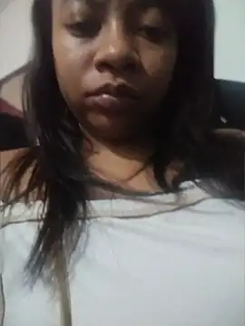 Snapshot of Jade_Roxx chatting on June 2, 2026, 6:21 pm Jade Roxx online show from June 2, 2026, 6:21 pm