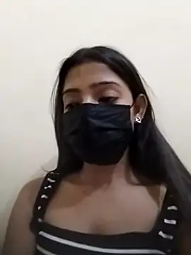 Miss  hotty online show from April 3, 2026, 4:21 am