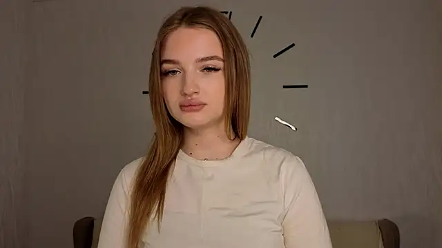 Snapshot of SolLocy chatting on March 1, 2026, 6:04 am SolLocy online show from March 1, 2026, 6:04 am