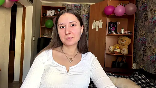 poly princess online show from March 16, 2026, 9:57 am