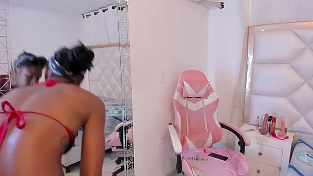 michelleblair1 online show from March 2, 2026, 1:18 pm