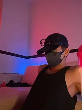 Snapshot of Yumemiru-k chatting on February 28, 2026, 8:54 pm Yumemiru-k online show from February 28, 2026, 8:54 pm