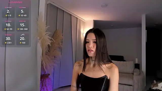 sofiawiliams online show from May 31, 2026, 2:31 am