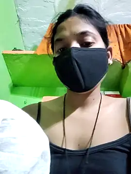 Cute aroshi online show from March 25, 2026, 5:19 pm