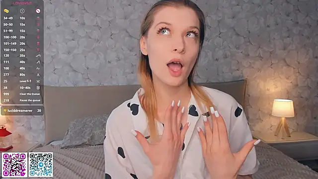 CleopatraHabibi online show from March 28, 2026, 7:19 am