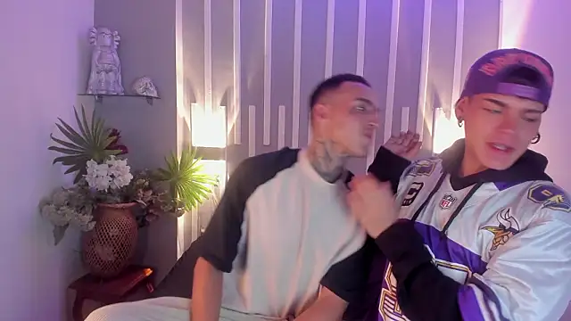 Mk Desire online show from February 25, 2026, 2:32 am