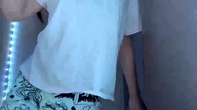 MeiMoon online show from February 26, 2026, 12:59 pm