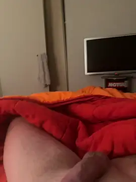 Snapshot of foudesexe23 chatting on February 27, 2026, 2:00 am foudesexe23 online show from February 27, 2026, 2:00 am