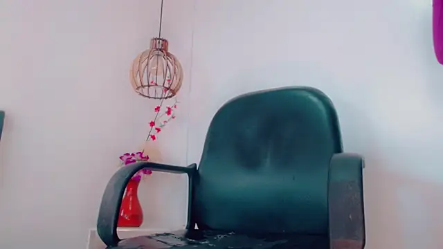 Snapshot of Abby_White__ chatting on March 3, 2026, 7:20 pm Abby White online show from March 3, 2026, 7:20 pm