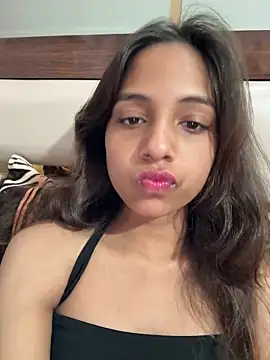 Snapshot of its_anuuu chatting on February 24, 2026, 8:34 am its anuuu online show from February 24, 2026, 8:34 am