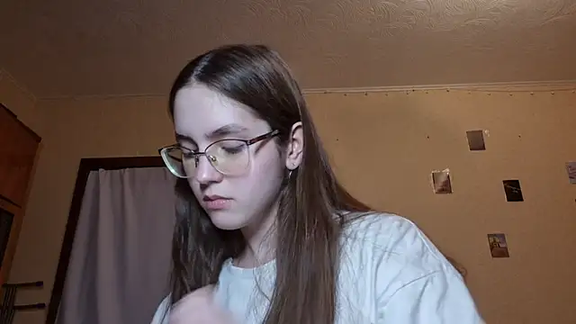 Snapshot of Katelemon chatting on March 2, 2026, 3:08 pm Katelemon online show from March 2, 2026, 3:08 pm