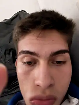 Snapshot of bbluchito chatting on March 3, 2026, 7:53 pm bbluchito online show from March 3, 2026, 7:53 pm