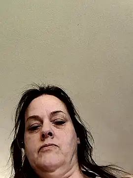 sexyhotcheryl online show from April 12, 2026, 3:17 pm