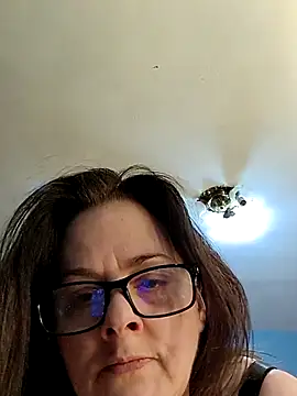 sexyhotcheryl online show from April 24, 2026, 9:12 am