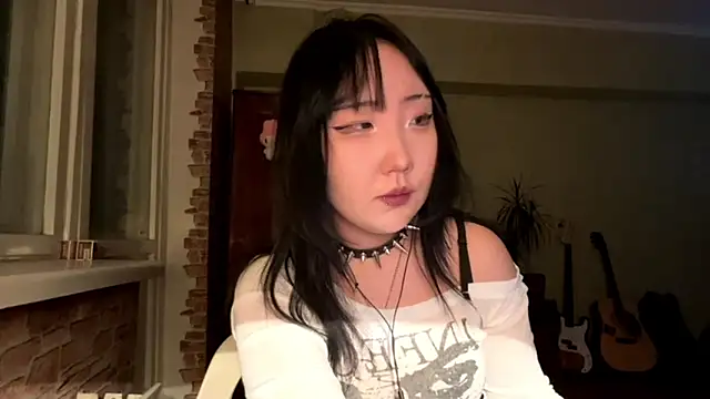 Yunananaa online show from March 1, 2026, 2:19 pm