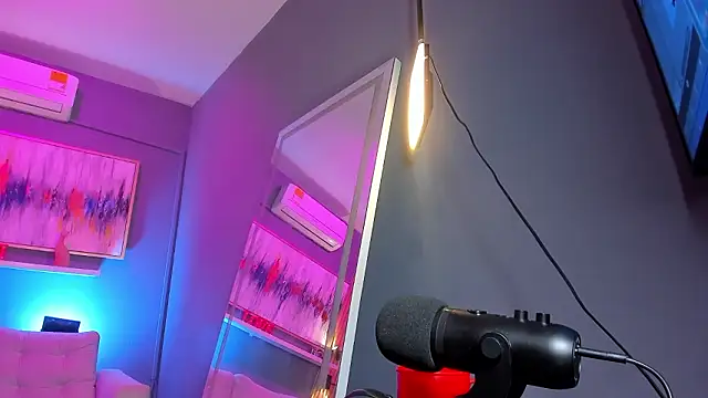 janinne lu online show from March 13, 2026, 11:17 am