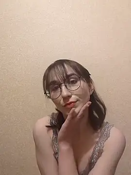 Ella17582 online show from February 26, 2026, 7:35 pm