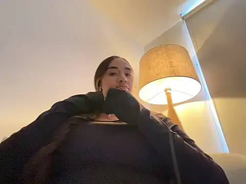 Snapshot of Eyssha chatting on February 22, 2026, 7:34 pm Eyssha online show from February 22, 2026, 7:34 pm