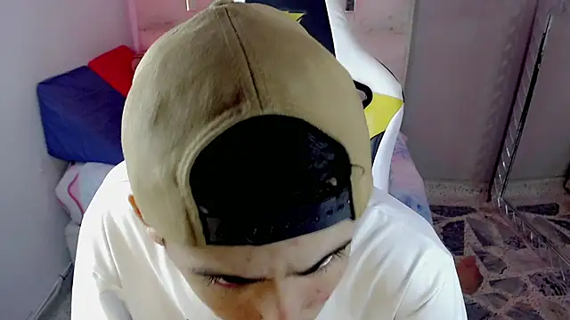 Houston bby  online show from March 2, 2026, 8:37 pm