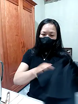 Snapshot of millkon chatting on March 13, 2026, 2:56 pm millkon online show from March 13, 2026, 2:56 pm