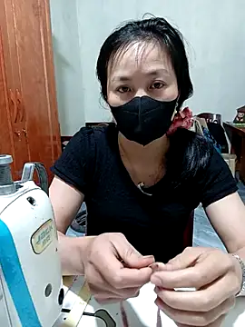 Snapshot of millkon chatting on March 14, 2026, 3:06 pm millkon online show from March 14, 2026, 3:06 pm