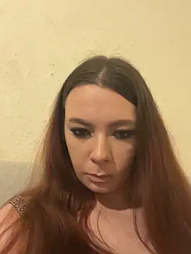 Snapshot of SexyLily22x chatting on February 27, 2026, 12:32 am SexyLily22x online show from February 27, 2026, 12:32 am