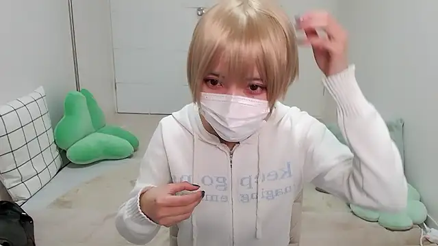 Snapshot of -Hayate- chatting on March 4, 2026, 6:19 am -Hayate- online show from March 4, 2026, 6:19 am