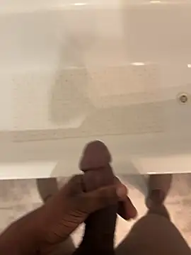 Snapshot of baiseurmeuf_parfait chatting on March 1, 2026, 12:07 pm baiseurmeuf parfait online show from March 1, 2026, 12:07 pm