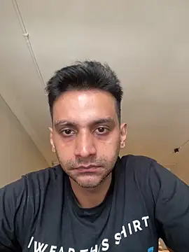 online4u08 online show from April 9, 2026, 6:19 am