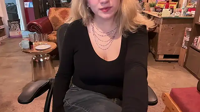 Snapshot of chatonxxx chatting on March 3, 2026, 7:20 pm chatonxxx online show from March 3, 2026, 7:20 pm