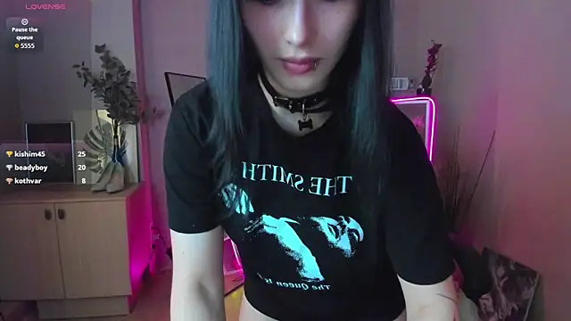 demetra   online show from April 18, 2026, 8:29 am