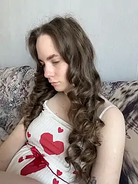 DivaAurum online show from March 9, 2026, 11:14 am