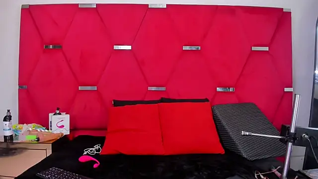 Alicee Grey online show from June 10, 2026, 1:10 pm
