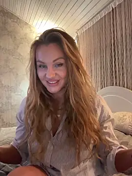 MatureQueen41 online show from February 28, 2026, 7:48 pm