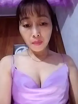 hd love69 online show from March 4, 2026, 5:13 am