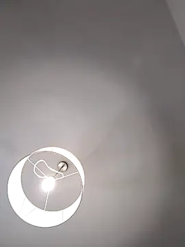 Gatitamiau40 online show from April 11, 2026, 2:27 am