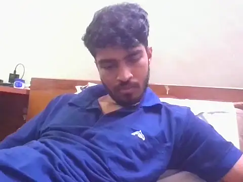 NikhilN247913 online show from April 5, 2026, 1:52 pm